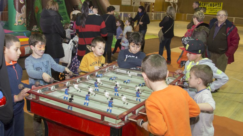 Una imatge del Parc infantil de Reis al pavelló poliesportiu