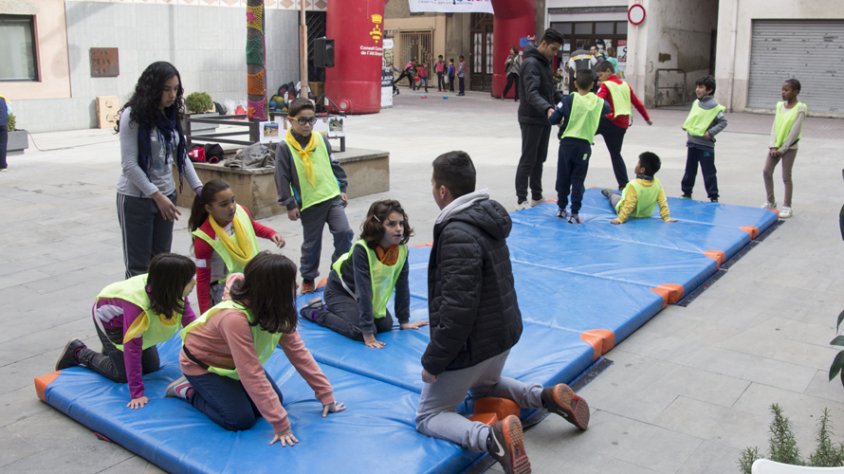 El Rodajoc va passar divendres per carrers i places de la Jonquera