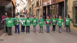 Diversió, formació, educació i colors pels carrers de la Jonquera divendres passat