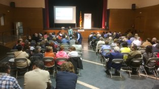 Moments previs a l'inici de l'acte de presentació de candidatura