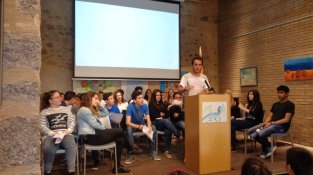 L'IES Jonquera celebra el Sant Jordi