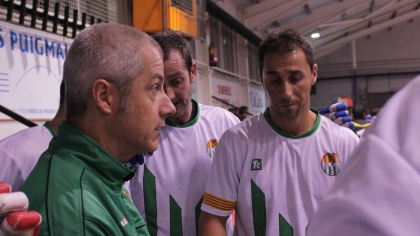 Del Campo dirigint un partit del Red Tortuga