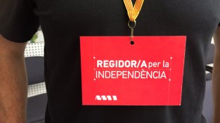 Identificació de regidor sobiranista lluïda avui pels regidors de CIU