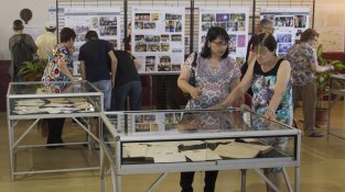 Imatges de l'exposició Cent cinquanta anys de la Concòrdia