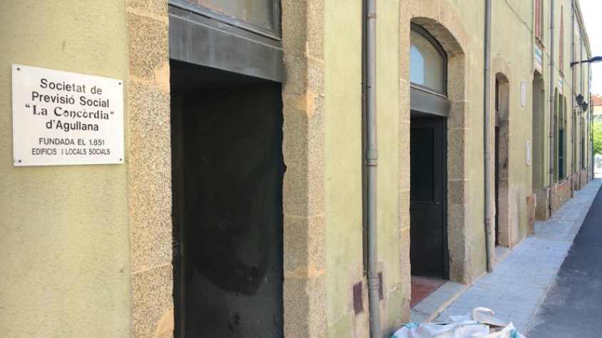 Maria Carme Roca va obrir dissabte el ‘Punt de lectura' a la Concòrdia d'Agullana