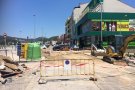 Una rebentada a la canonada fa tancar el trànsit al carrer Arriate i Querols