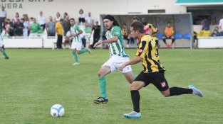 Una imatge del partit contra el Mataró