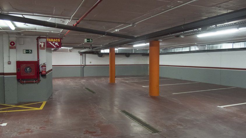 La Jonquera té un descens d´un 30% de les vendes pels controls a la frontera