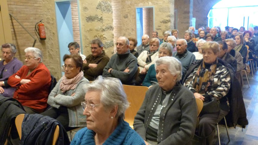 Reunió general del Casal de l'Avi de la Jonquera divendres passat a Can Laporta