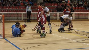 Una imatge del partit del CP Jonquerenc contra el CH Girona