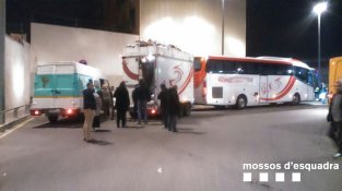 Els agents també van detectar que el primer i el segon conductor de l’autocar havien reduït el descans diari reglamentari