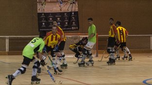 El Red Tortuga Jonquerenc es desfà amb contundència del CH Lloret (9-4) i ja està a quatre partits d'assolir l'ascens a Primera Catalana