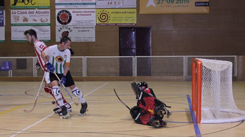 A falta de dos partits pel final de la lliga, el sènior masculí del CP Jonquerenc es beneficia de la derrota de l'Andorra HC i l'empat del CP Masies de Voltregà per encapçalar la classificació de Segona Catalana