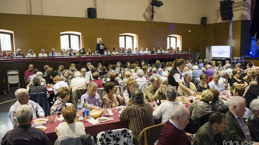 Imatges de la Festa de la Gent gran de la Jonquera