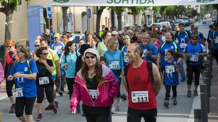 Imatges d'avui a la sortida de la XXXIII Marxa dels Dòlmens