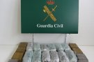 Dinou quilos d'haixix al maleter 