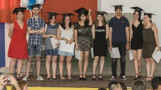 Festa de fi de curs a l'escola i l'institut de la Jonquera