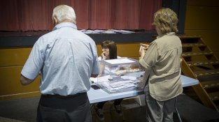 Imatge d'avui al col·legi electoral de La Societat per les eleccions "Congreso de los Diputados Madrid" del 26 de juny de 2016