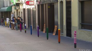 El Yarn Bombing al carrer posa en marxa la Festa Major de 2016