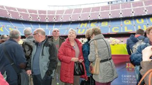El Casal de l'Avi de la Jonquera visita el Camp Nou