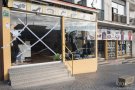 L'Audiència de Girona declara nul el precinte de botigues a la Jonquera
