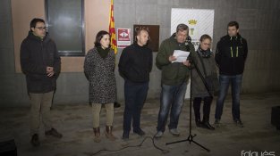 Concentració en suport a Carme Forcadell a la plaça de l'Ajuntament