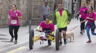Imatges d'aquest cap de setmana a la Cursa de la Dona de la Jonquera
