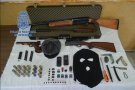 Intercepten a la Jonquera un cotxe carregat d'armes