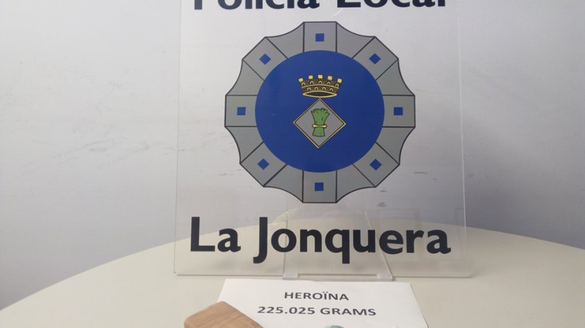 Detinguts després d'haver comprat 225 grs heroïna a la Jonquera