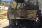 Cremen dos camions a la campa d'importació de la Jonquera