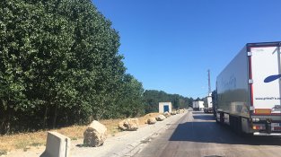 Tornen els estacionaments al carrer Canigó