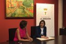 La presidenta del Parlament de Catalunya Carme Forcadell visita l'Ajuntament i el MUME