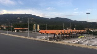 La concessió del peatge de l'Ap-7 hauria de finalitzar el 31 de desembre de 2019. Els dubtes són si l'Estat la renovarà i si per tant quedarà afectat per la "vinyeta"