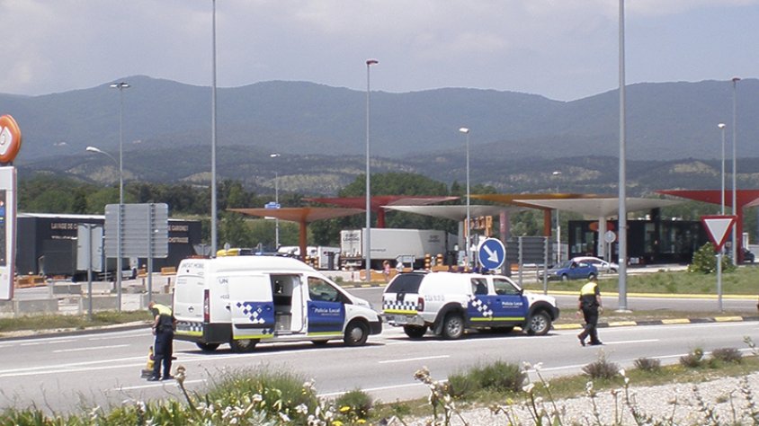 El dispositiu va comptar amb la col·laboració de la Policia Local de Figueres i la Jonquera.