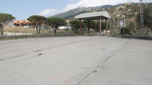 Lloc dels fets, on els Mossos busquen l'autor d'un atropellament mortal a la Jonquera