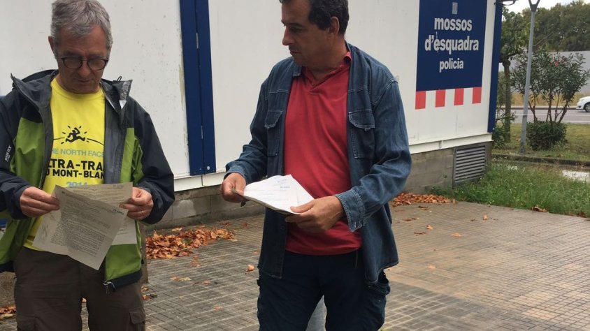 L'alcalde d'Espolla, Carles Lagresa, i diversos veïns han posat la denúncia a la comissaria de la Jonquera.