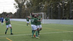 Una imatge del partit de diumenge, entre la UE la Jonquera i el Banyoles