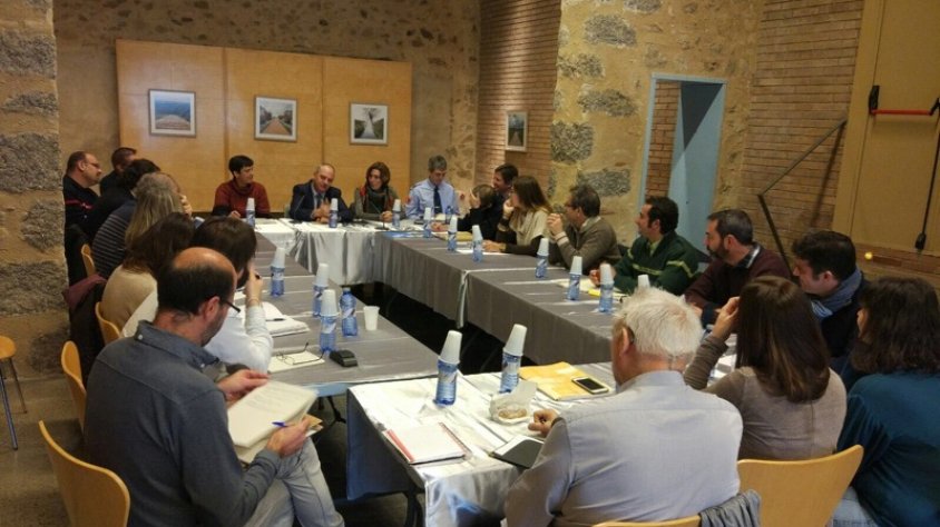 La sessió, als Porxos de Can Laporta