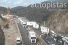 La Jonquera, col·lapsada per un accident al Voló