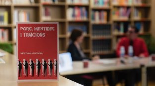 Portada de 'Pors, mentides i traïcions'