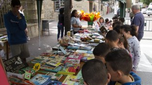 Els nens i nenes també van visitar les parades
