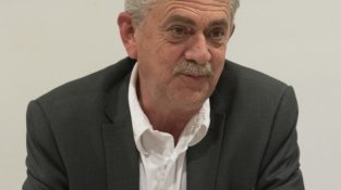 Rafel Bruguera és diputat socialista