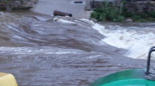 El riu al seu pas per la Jonquera