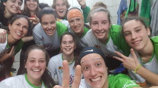 El sènior femení ha guanyat a la pista del líder