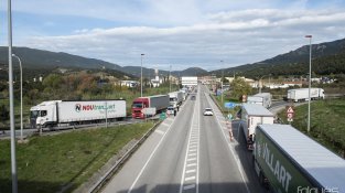 L'AP-7 ha estat tot el dia col·lapsada