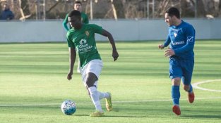 La UE La Jonquera remunta al tram final i rasca un punt contra l’UE Sant Joan de Montcada