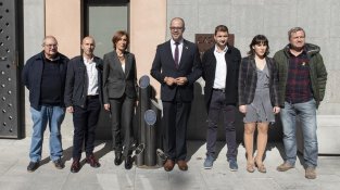 Prèviament, Buch havia presentat el projecte a l'ajuntament