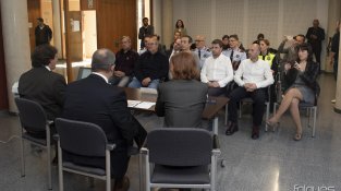 Prèviament, Buch havia presentat el projecte a l'ajuntament