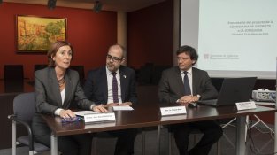 Prèviament, Buch havia presentat el projecte a l'ajuntament