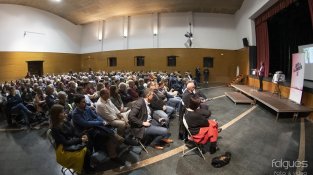 La sala de la Societat es va omplir